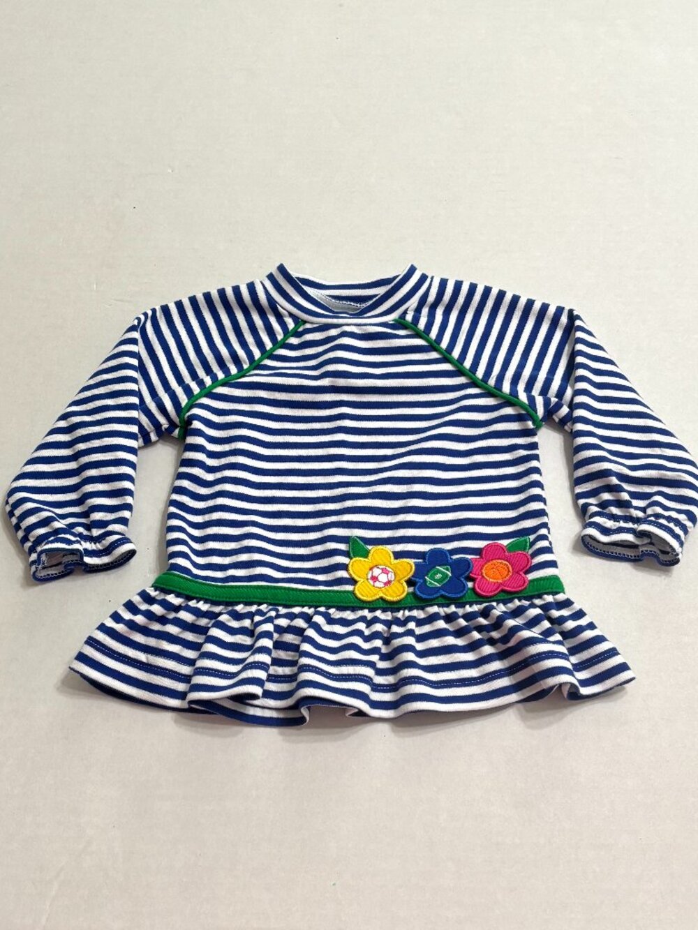 NWOT Florence Eiseman LS Tunic Shirt With Sport Ball Flowers